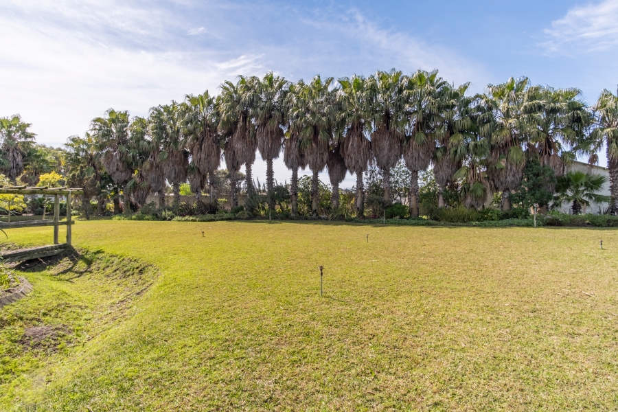 6 Bedroom Property for Sale in Schaap Kraal Western Cape
